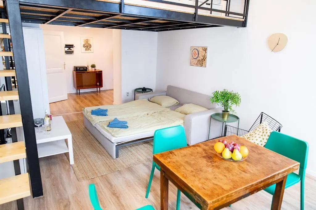 Studio Apartment Next To Famous Party House A38 Budapest